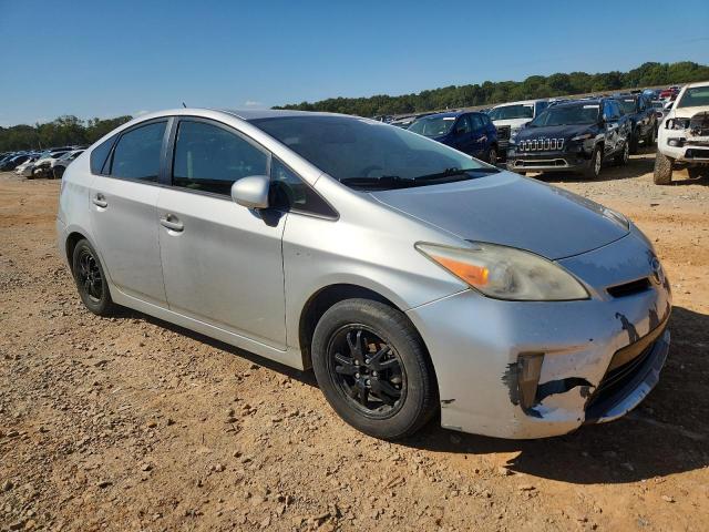 Photo 4 from auction – 2014 TOYOTA PRIUS with VIN JTDKN3DU7E0377232