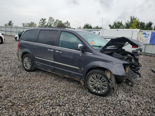 Photo 4 from auction – 2016 CHRYSLER TOWN & COU with VIN 2C4RC1CG5GR215595