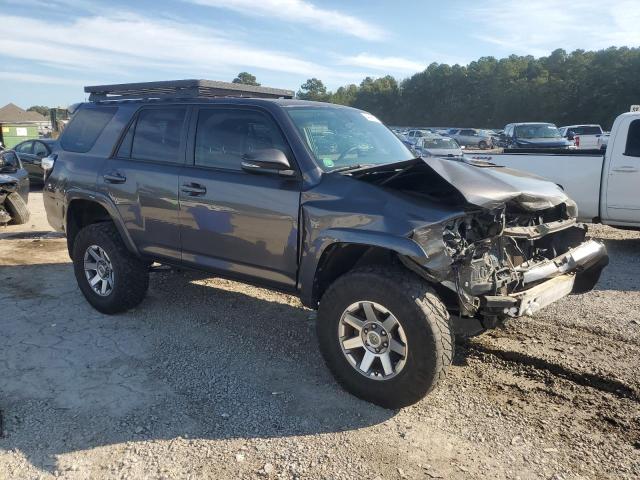Photo 4 from auction – 2016 TOYOTA 4RUNNER SR with VIN JTEBU5JR1G5299949