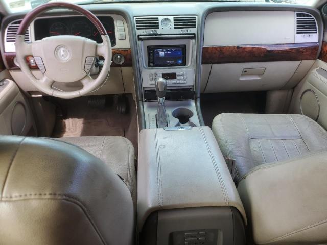 Photo 8 from auction – 2004 LINCOLN NAVIGATOR with VIN 5LMFU28R14LJ16463