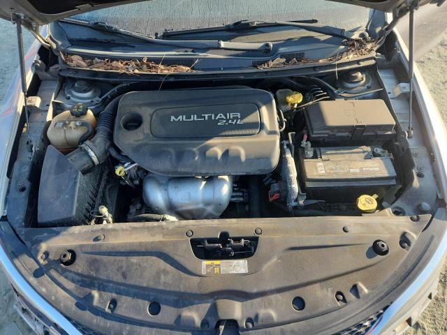 Photo 11 from auction – 2015 CHRYSLER 200 LIMITE with VIN 1C3CCCAB3FN503771