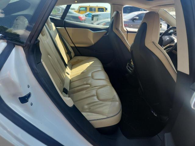 Photo 10 from auction – 2013 TESLA MODEL S with VIN 5YJSA1CNXDFP27933