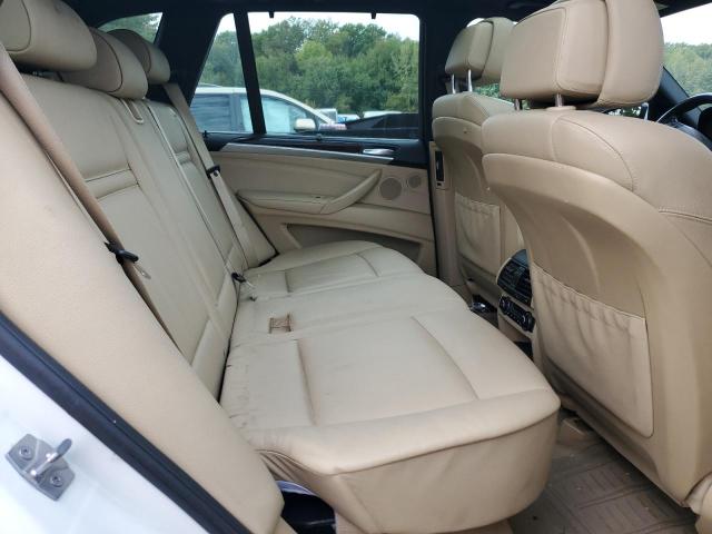 Photo 11 from auction – 2010 BMW X5 XDRIVE4 with VIN 5UXFE8C56AL310718