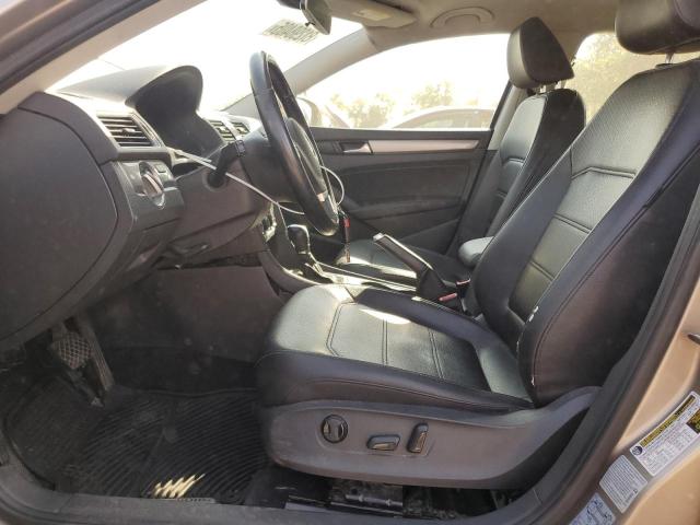 Photo 7 from auction – 2015 VOLKSWAGEN PASSAT S with VIN 1VWAT7A3XFC095488