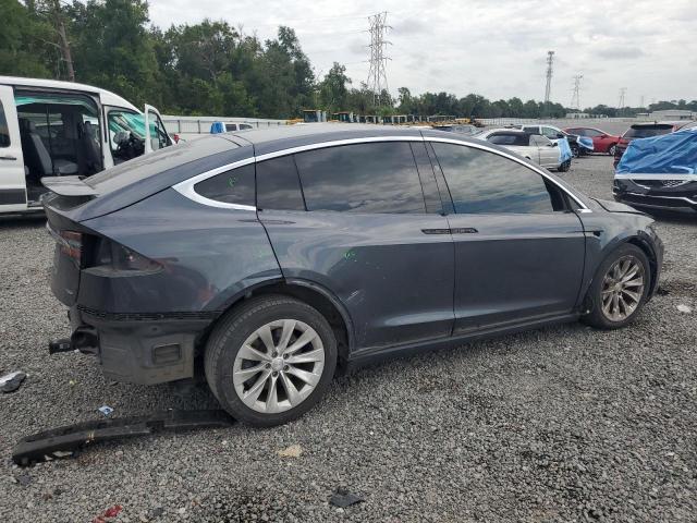 Photo 3 from auction – 2018 TESLA MODEL X with VIN 5YJXCDE28JF114144
