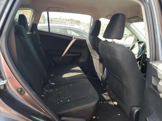 Photo 11 from auction – 2017 TOYOTA RAV4 LE with VIN JTMZFREV8HJ134517