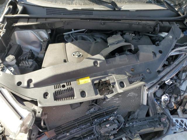 Photo 12 from auction – 2018 TOYOTA HIGHLANDER with VIN 5TDBZRFHXJS909068