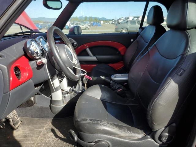 Photo 7 from auction – 2006 MINI COOPER S with VIN WMWRH33596TJ42490