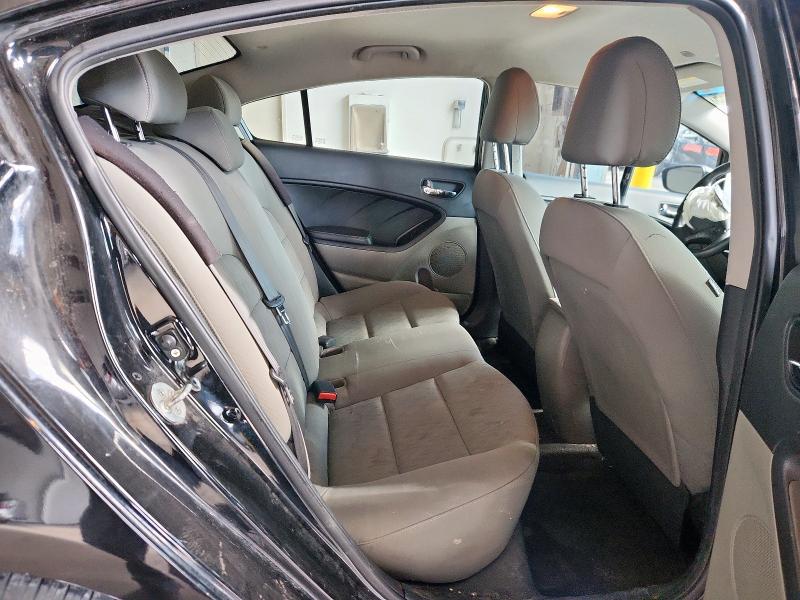 Photo 10 from auction – 2015 KIA FORTE LX with VIN KNAFK4A63F5323918