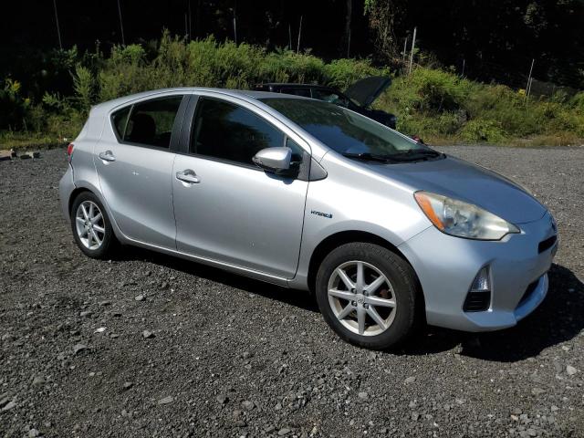 Photo 4 from auction – 2012 TOYOTA PRIUS C with VIN JTDKDTB38C1514327