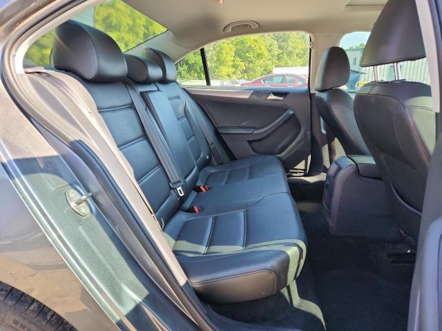 Photo 10 from auction – 2017 VOLKSWAGEN JETTA SE with VIN 3VWDB7AJ5HM408575