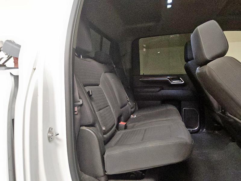Photo 10 from auction – 2024 CHEVROLET SILVERADO with VIN 1GC4YNEY8RF178514