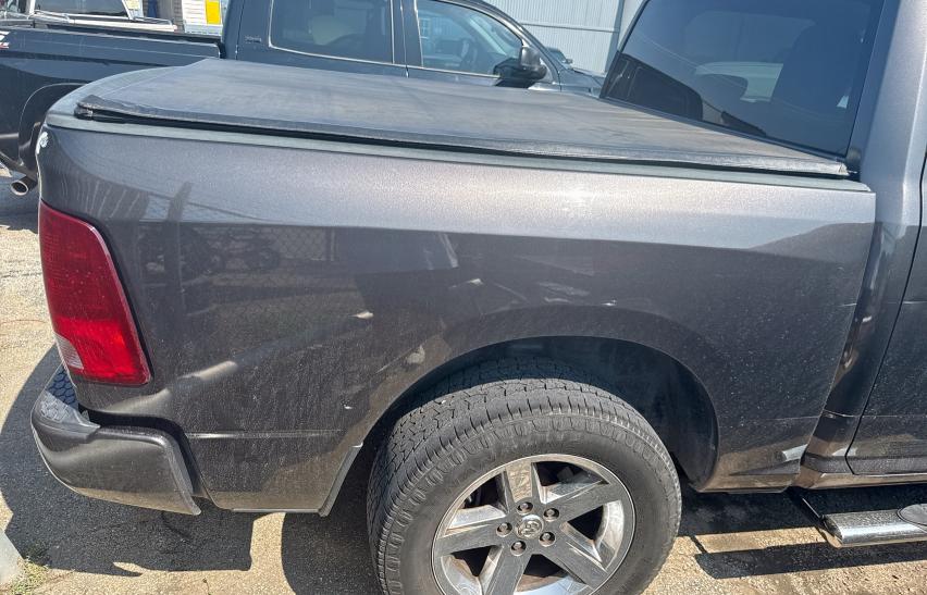 Photo 4 from auction – 2016 RAM 1500 ST with VIN 1C6RR6KT4GS405243