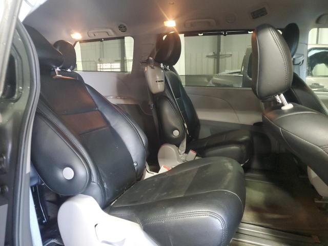 Photo 11 from auction – 2019 TOYOTA SIENNA LE with VIN 5TDKZ3DCXKS972791