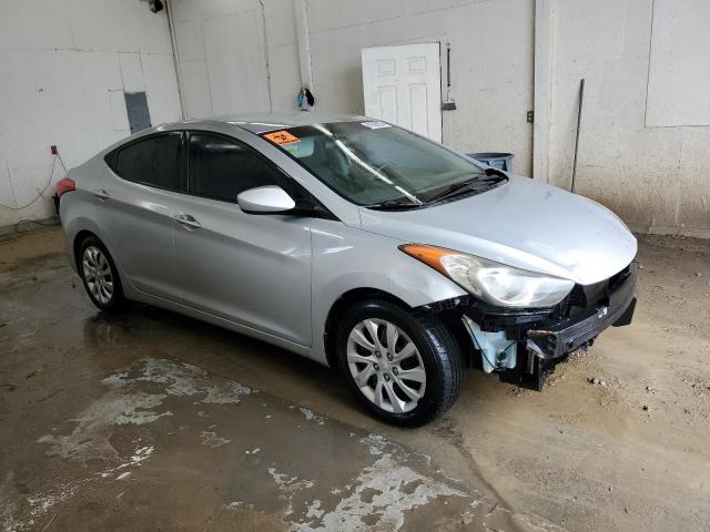 Photo 4 from auction – 2011 HYUNDAI ELANTRA with VIN 5NPDH4AE6BH013658