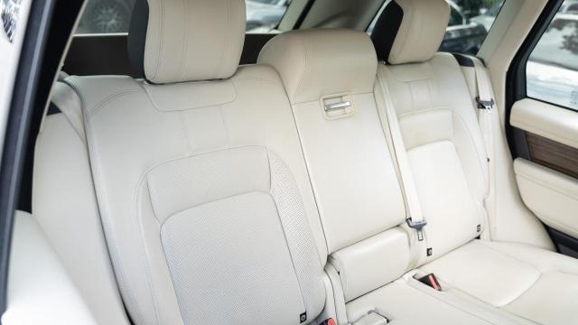 Photo 6 from auction – 2019 LAND ROVER RANGE ROVE with VIN SALGS2SV8KA528XXX