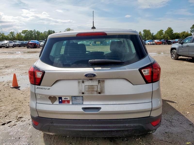 Photo 6 from auction – 2019 FORD ESCAPE S with VIN 1FMCU0F76KUA24459