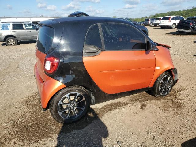 Photo 3 from auction – 2016 SMART FORTWO with VIN WMEFJ5DA6GK069556