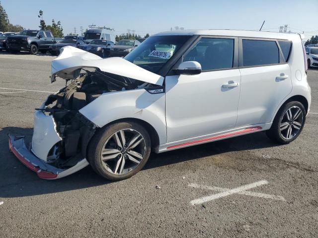 KIA SOUL + 2014 with VIN KNDJP3A5XE7022565 - Photo from auction