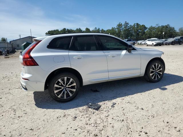 Photo 3 from auction – 2025 VOLVO XC60 PLUS with VIN YV4M12RC3S1020454