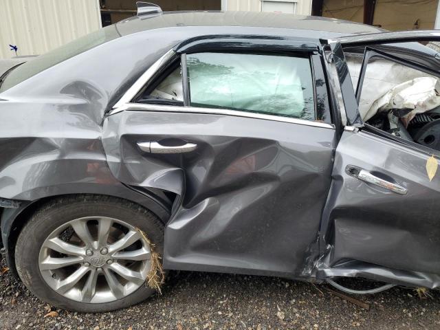 Photo 10 from auction – 2018 CHRYSLER 300 LIMITED with VIN 2C3CCAKG4JH300405