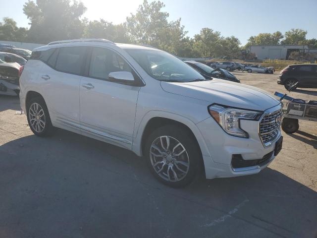 Photo 4 from auction – 2022 GMC TERRAIN DE with VIN 3GKALXEV2NL215127