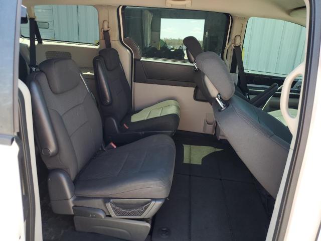 Photo 11 from auction – 2010 DODGE GRAND CARA with VIN 2D4RN5D10AR460200
