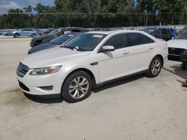 FORD TAURUS SEL 2011 with VIN 1FAHP2EWXBG172317 - Photo from auction