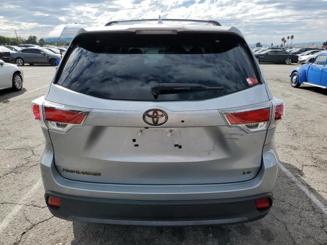 Photo 6 from auction – 2016 TOYOTA HIGHLANDER with VIN 5TDZKRFH1GS171088