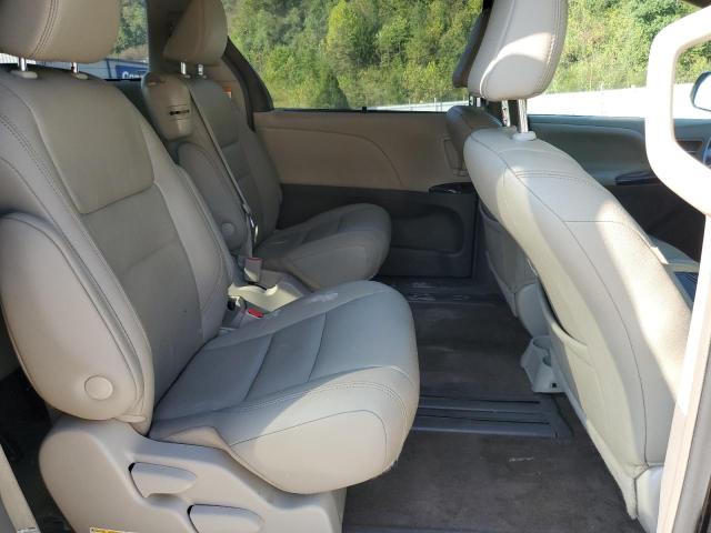Photo 11 from auction – 2018 TOYOTA SIENNA XLE with VIN 5TDYZ3DCXJS957183