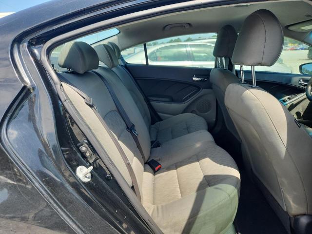 Photo 10 from auction – 2016 KIA FORTE LX with VIN KNAFK4A64G5541075