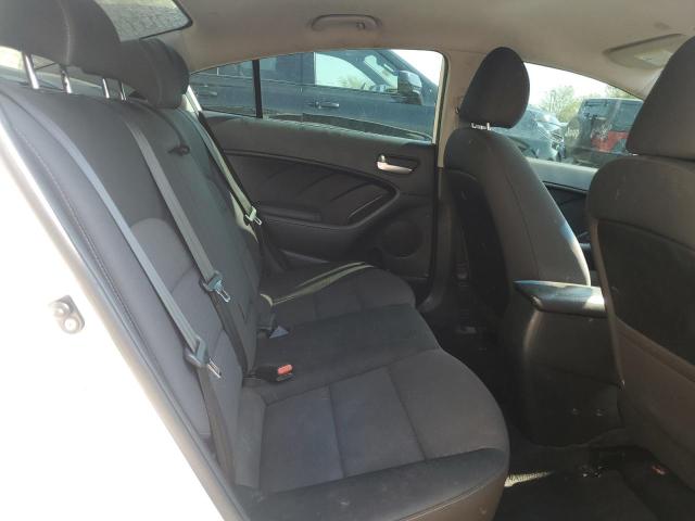 Photo 10 from auction – 2018 KIA FORTE with VIN 3KPFL4A73JE225400