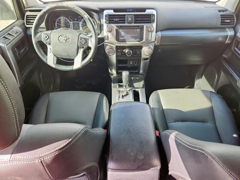 Photo 8 from auction – 2016 TOYOTA 4RUNNER SR with VIN JTEZU5JR2G5118209