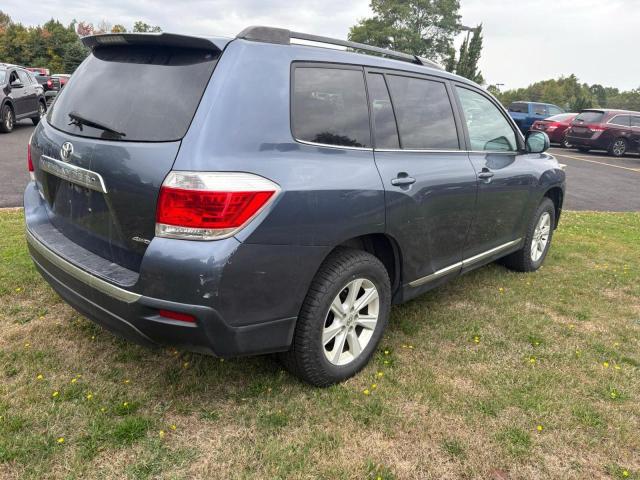 Photo 4 from auction – 2013 TOYOTA HIGHLANDER with VIN 5TDBK3EH3DS238754