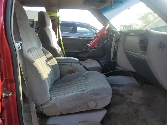 Photo 7 from auction – 2000 CHEVROLET BLAZER with VIN 1GNDT13W0Y2255463