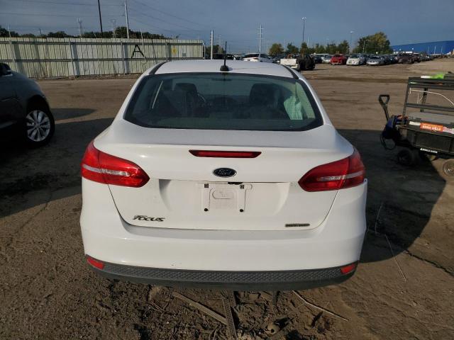 Photo 6 from auction – 2015 FORD FOCUS S with VIN 1FADP3E20FL342764