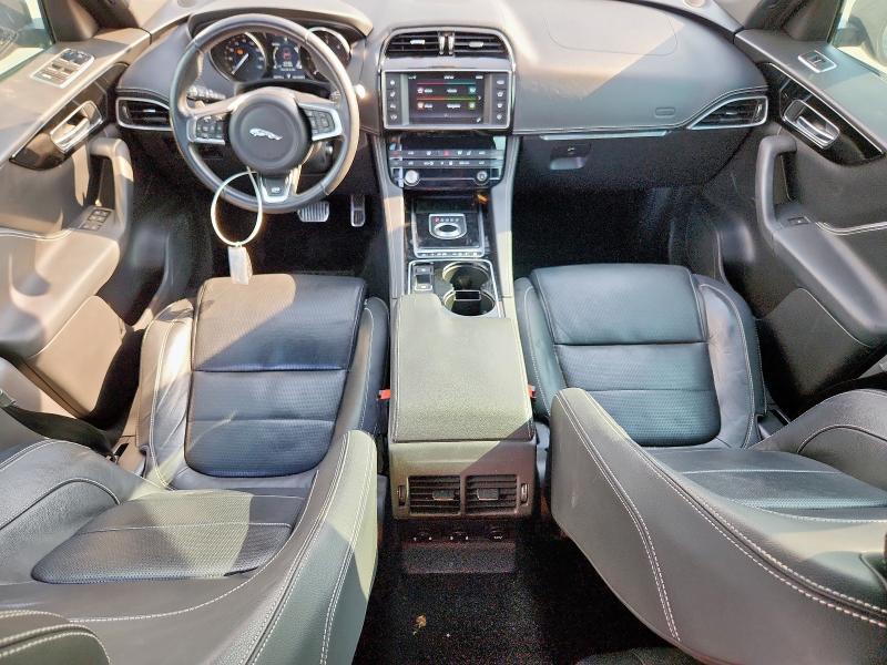 Photo 8 from auction – 2017 JAGUAR F-PACE with VIN SADCL2BN2HA099214