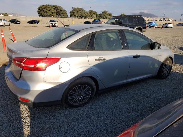 Photo 3 from auction – 2016 FORD FOCUS with VIN 1FADP3E29GL395660
