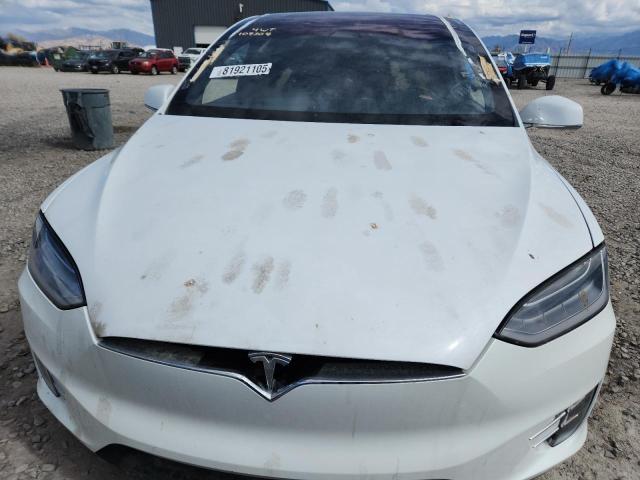 Photo 11 from auction – 2018 TESLA MODEL X with VIN 5YJXCBE26JF109304
