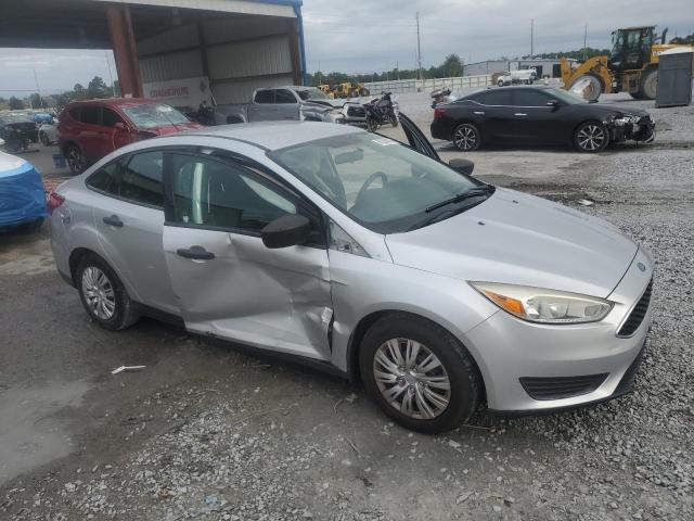 Photo 4 from auction – 2017 FORD FOCUS S with VIN 1FADP3E22HL228185