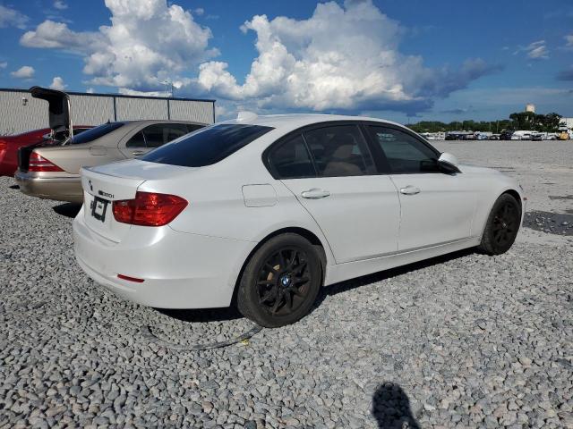 Photo 3 from auction – 2015 BMW 320 I with VIN WBA3B1G54FNT03192