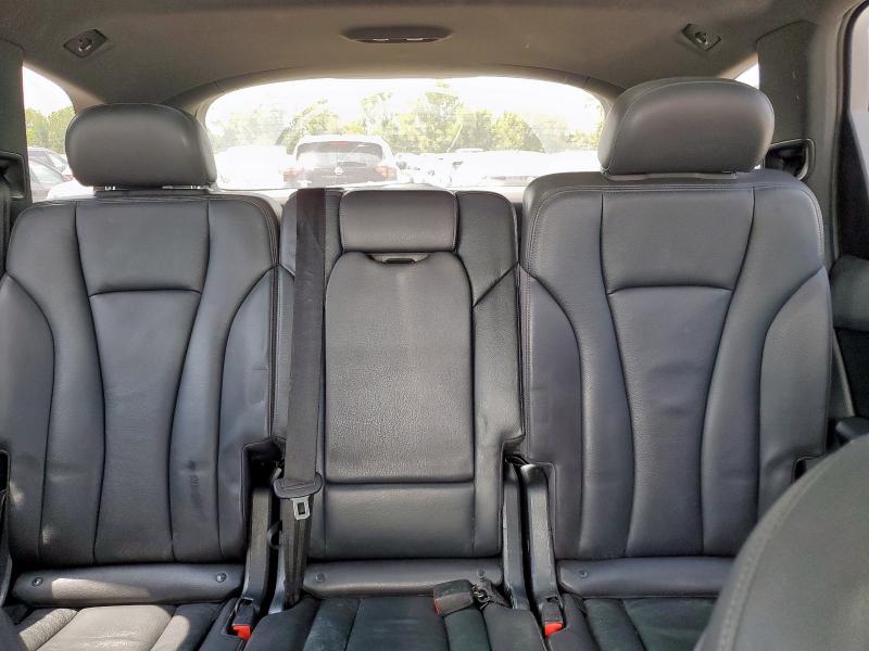 Photo 10 from auction – 2017 AUDI Q7 PREMIUM with VIN WA1LAAF7XHD032358