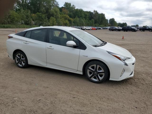 Photo 4 from auction – 2018 TOYOTA PRIUS with VIN JTDKARFU8J3055784