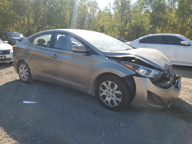 Photo 4 from auction – 2016 HYUNDAI ELANTRA SE with VIN 5NPDH4AE9GH660367