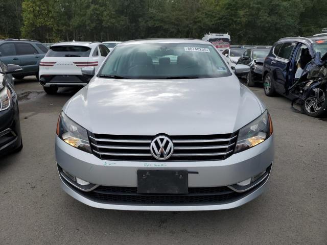 Photo 5 from auction – 2015 VOLKSWAGEN PASSAT SE with VIN 1VWBT7A33FC080514
