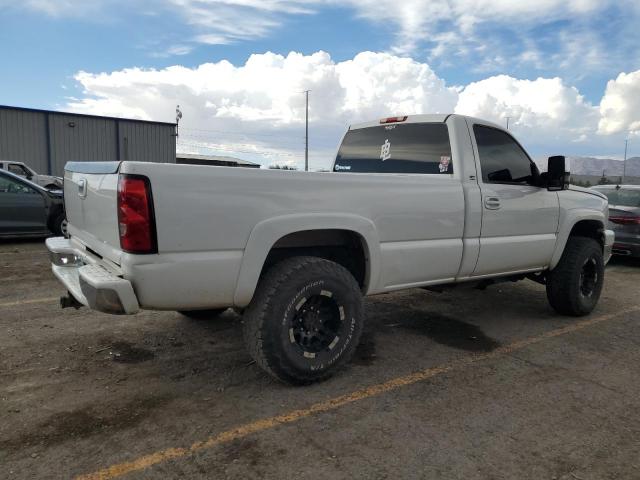 Photo 3 from auction – 2005 CHEVROLET SILVERADO with VIN 1GCHK24U05E216463