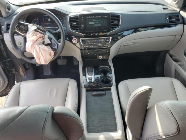 Photo 8 from auction – 2020 HONDA PILOT TOUR with VIN 5FNYF6H63LB048322