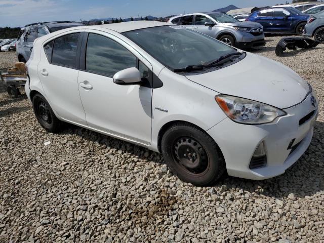 Photo 4 from auction – 2014 TOYOTA PRIUS C with VIN JTDKDTB30E1575416