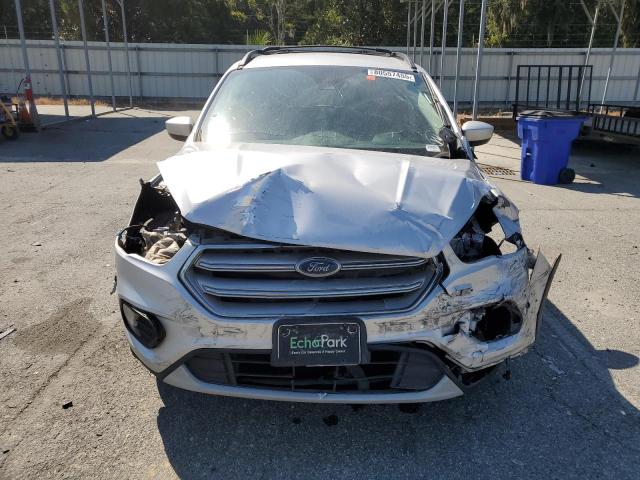 Photo 5 from auction – 2018 FORD ESCAPE SE with VIN 1FMCU0GD7JUD23137