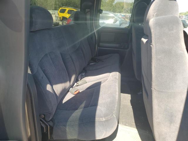 Photo 10 from auction – 2001 CHEVROLET SILVERADO with VIN 2GCEC19T011275678